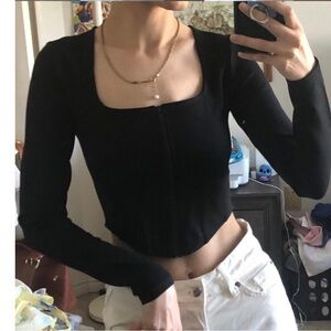 Aritzia Sunday Best Maverick Long Sleeve Top